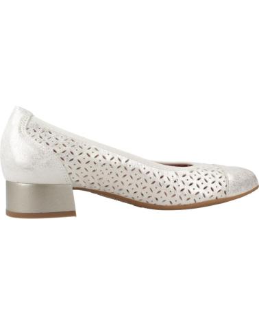 PITILLOS PUMPS 10452 AUS LEDER GOLD METALLIC MIT NIEDRIGEM KOMFORTABSATZ ORO