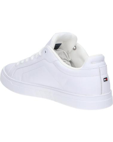Man Trainers TOMMY HILFIGER FM0FM05317 ICON COURT LTH FLAG ESS YBS WHITE