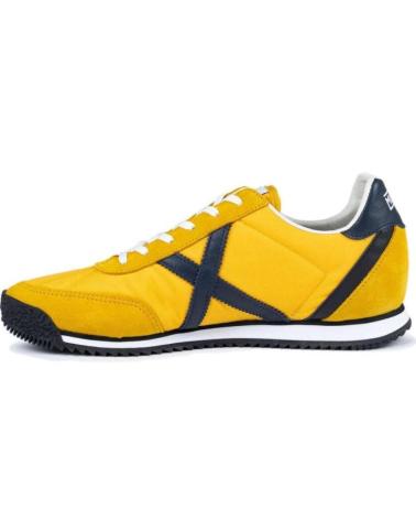 Deportivas de Hombre MUNICH DEPORTIVO CASUAL DE TELA Y SERRAJE CON SUELA DE GOMA AMARILLO
