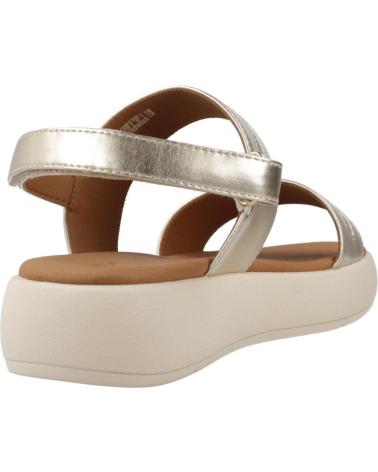 Sandalias de Mujer GEOX SANDALIAS MUJER MODELO D CAMALEI COLOR ORO C2012
