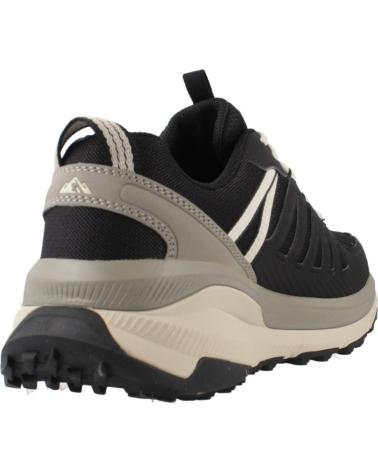 SKECHERS ZAPATILLAS HOMBRE MODELO SWITCH BACK COLOR NEGRO BKTP