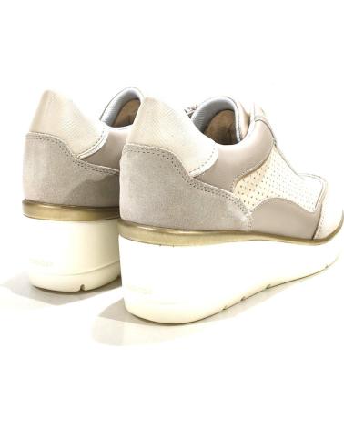 Woman Trainers GEOX ZAPATO CASUAL DE PIEL CON CUNA DE GOMA BEIG TAUPE