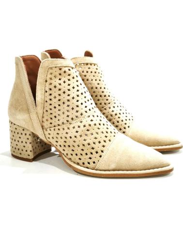 Stivaletti per Donna POPA BOTIN CASUAL DE ANTE TROQUELADO CON TACON BEIG