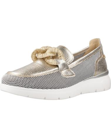 Halbschuhe-De-Mujer-CARMELA-MOCASINES-MUJER-MODELO-162270C-COLOR-ORO