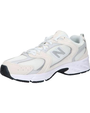 Zapatillas-casual-para-hombre-NEW-BALANCE-MR530CE-BEIGE