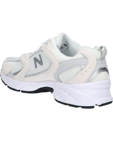 Zapatillas-casual-para-hombre-NEW-BALANCE-MR530CE-BEIGE