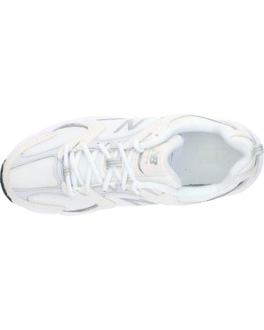 Zapatillas-casual-para-hombre-NEW-BALANCE-MR530CE-BEIGE