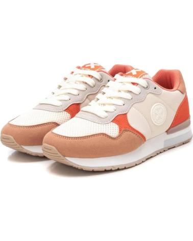Esportes  de Mulher XTI SNEAKERS 144061 MUJER BEIG BEIGE