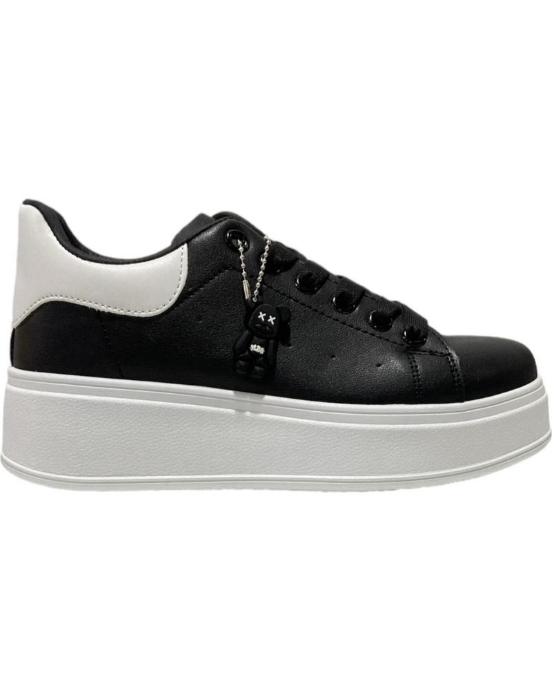 Deportivas-De-Mujer-CALZADOMANIA-BAMBA-NAPA-SUELA-ANCHA-NEGRO