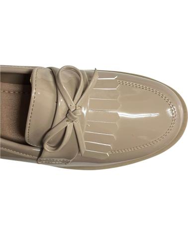 Mocassins-De-Mujer-CALZADOMANIA-MOCASIN-CHAROL-CON-BORLAS-BEIG