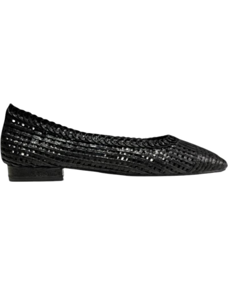 Flat-Shoes-De-Mujer-CALZADOMANIA-MANOLETINA-CALADA-NEGRO