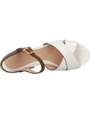 Sandales pour Femme STONEFLY SANDALIAS MUJER MODELO DIVA 9 COLOR MARRON 66F