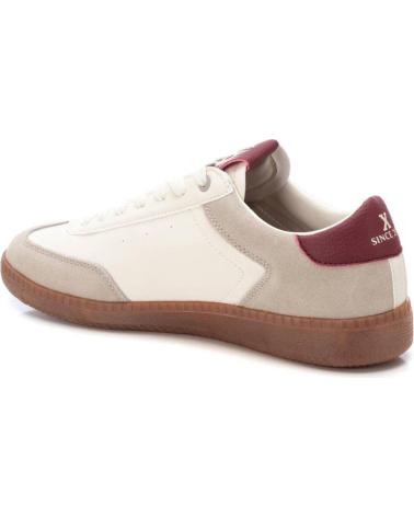 Sportivo per Uomo XTI 143598 BURDEOS