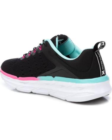 Esportes  de Mulher XTI 143617 NEGRO