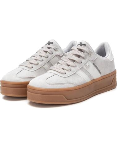 Scarpe sport per Donna XTI ZAPATILLAS PARA MUJER EN COLOR BEIGE BEIGE