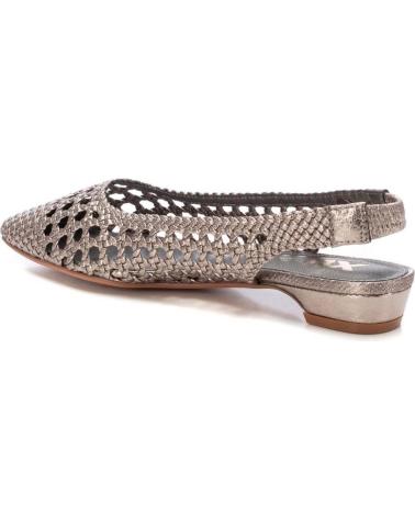 Schuhe für Damen und Mädchen XTI 143785 PLOMO