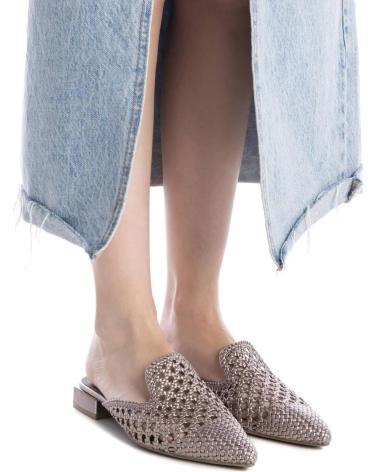 Schuhe-De-Mujer-XTI-143795-PLOMO