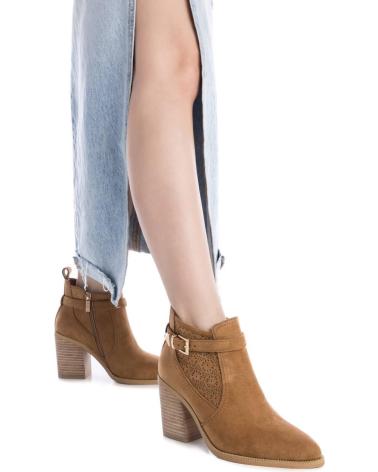 Stiefel für Damen XTI 143883 CAMEL