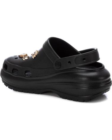 Zuecos de Mujer XTI 143888 NEGRO