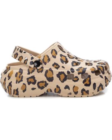 Zuecos de Mujer XTI 143888 BEIGE
