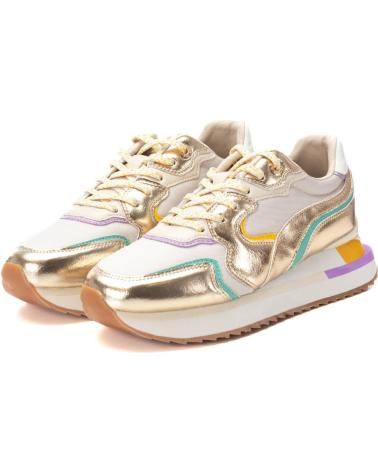 Esportes  de Mulher XTI 143987 ORO