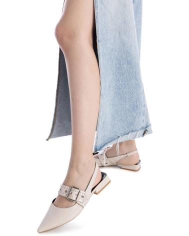 Zapatos de Mujer XTI 144023 BEIGE