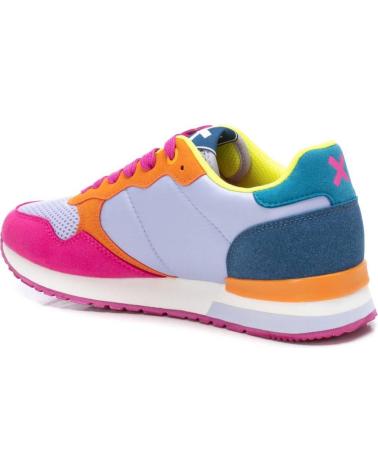 Sneaker für Damen XTI 144061 LILA