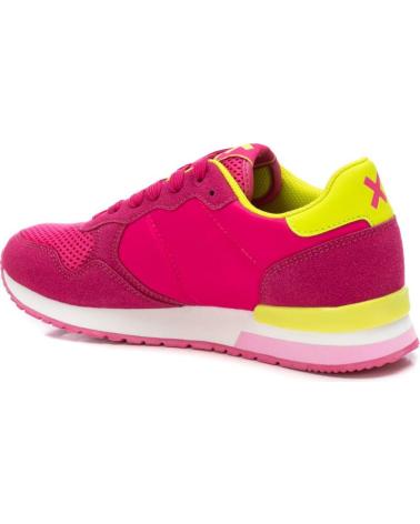 Sneaker für Damen XTI 144061 FUCSIA