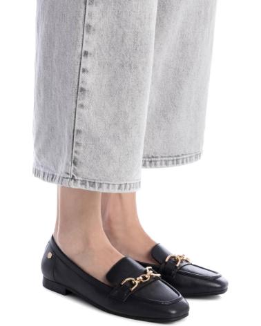 Sapatos de Mulher CARMELA 162138 NEGRO