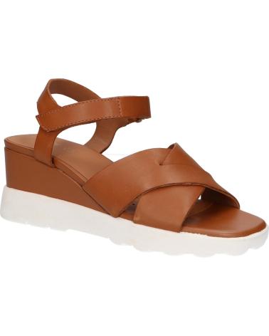 GEOX SANDALIAS MUJER MODELO D SPHERICA EC6 COLOR MARRON C6001