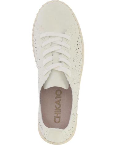 PERFORIERTE FREIZEITSCHUHE CHIKA10 CARMEN UP 01 BEIGE BEIG-BEIGE