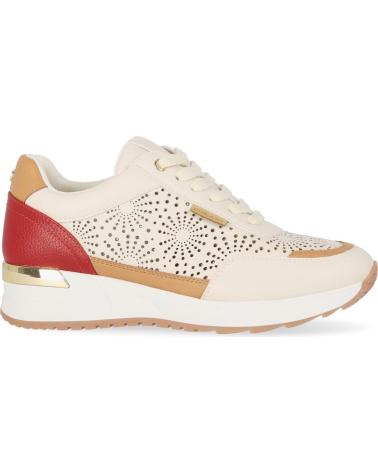 Woman Trainers CHIKA10 SERENA 24 ROJO-RED