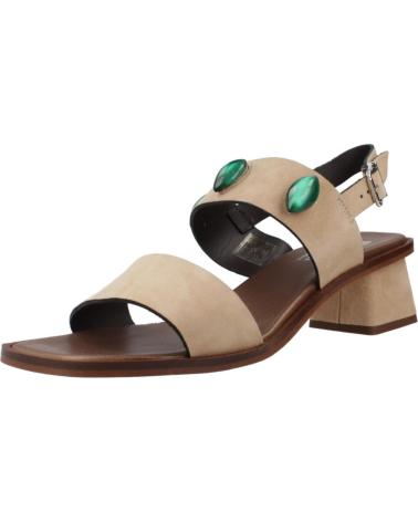 PLUMERS SANDALIAS PLUMERS MODELO 3977P CON APLIQUES CAMEL