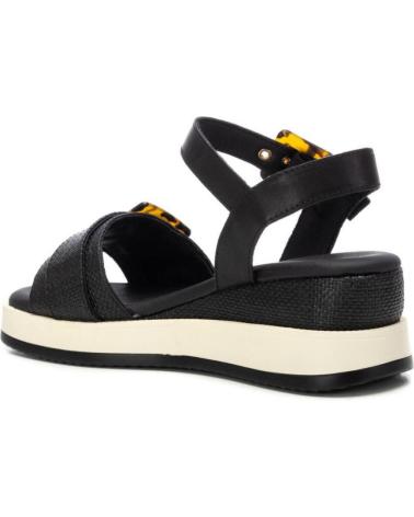 Sandales pour Femme CARMELA SANDALIA DE MUJER CON PIEL Y CIERRE CON HEBILLA PARA UNA PE NEGRO