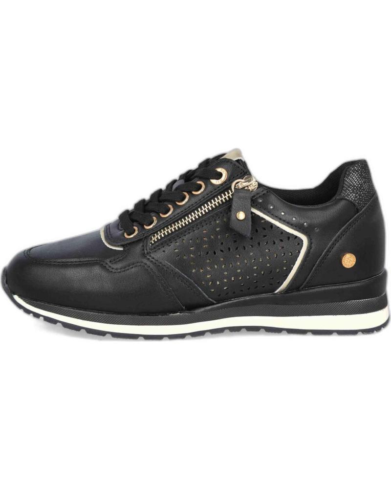 Sneaker für Damen XTI ZAPATILLAS MD142234 PARA MUJER EN COLOR NEGRO