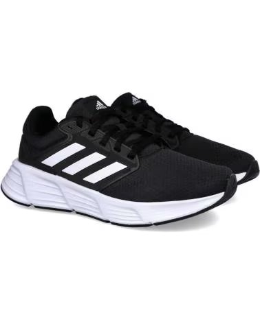 Sportivo per Uomo ADIDAS ZAPATILLAS EVGW3848 PARA HOMBRE EN COLOR NEGRO