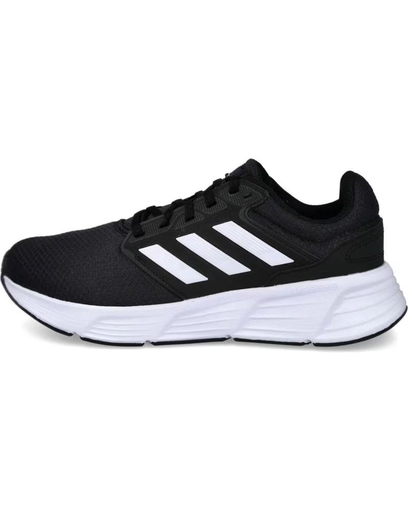 Sportivo per Uomo ADIDAS ZAPATILLAS EVGW3848 PARA HOMBRE EN COLOR NEGRO