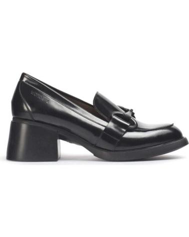 Mocasines de Mujer WONDERS ZAPATOS MOCASIN PIEL NEGRO REGATA NEGRO