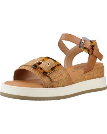 Sandalias de Mujer CARMELA SANDALIAS MUJER MODELO 162227C COLOR MARRON CAMEL