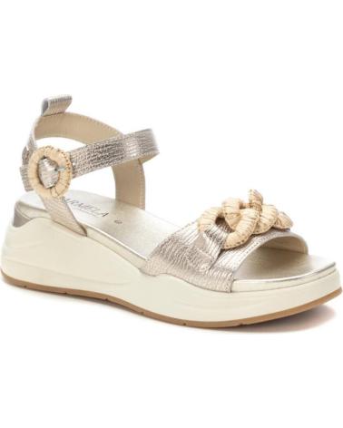 Sandali per Donna CARMELA SANDALIA DE MUJER EN PIEL CON HEBILLA ORO