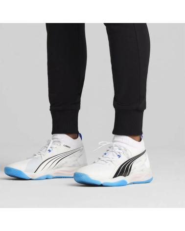 Man and Woman Trainers PUMA ZAPATILLAS BALONMANO ELIMINATE NITRO MID BLANCO