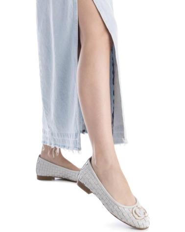 Woman Flat shoes CARMELA 162169 BLANCO