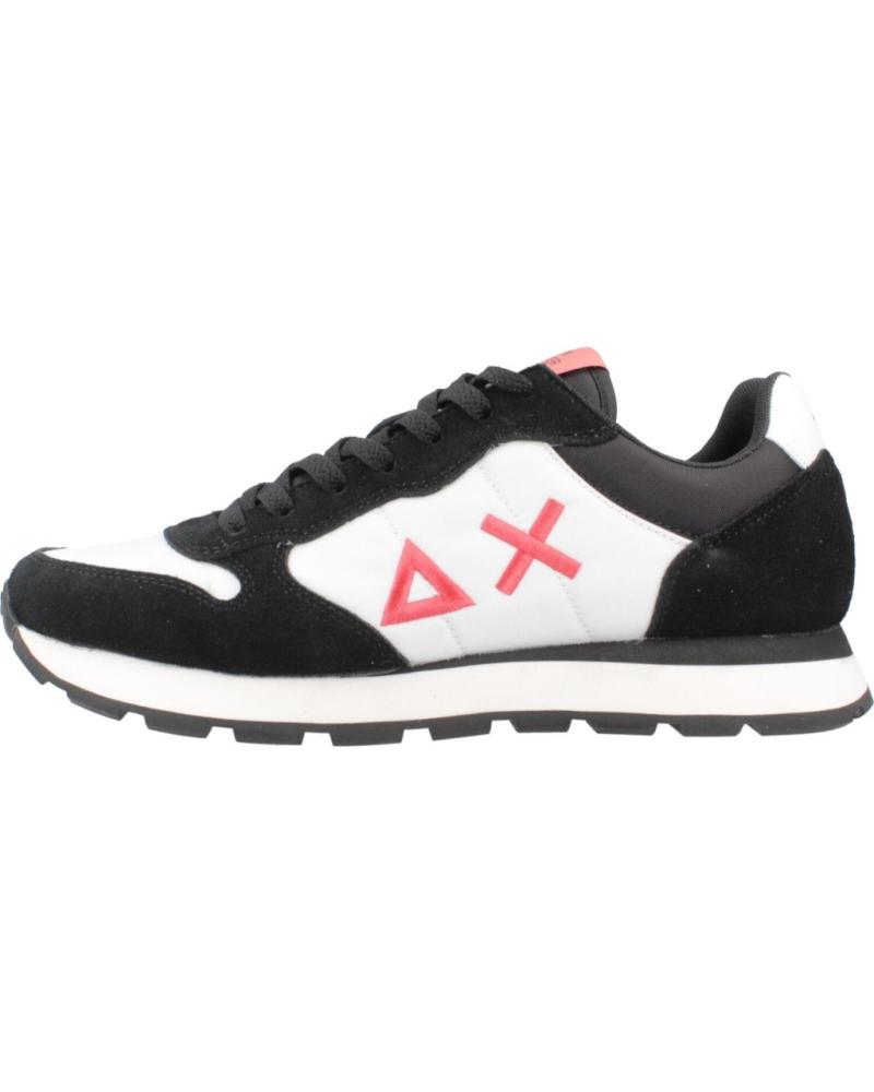 Sneaker-De-Hombre-SUN68-ZAPATILLAS-HOMBRE-MODELO-TOM-COLOR-COLOR-NEGRO-S11-NERO