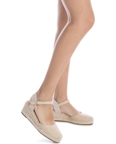Sandalen für Damen XTI ALPARGATAS 144104 DE BEIGE