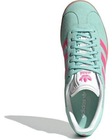 Woman Trainers ADIDAS ZAPATILLAS GAZELLE PARA MUJER EN COLOR AZUL CELESTE