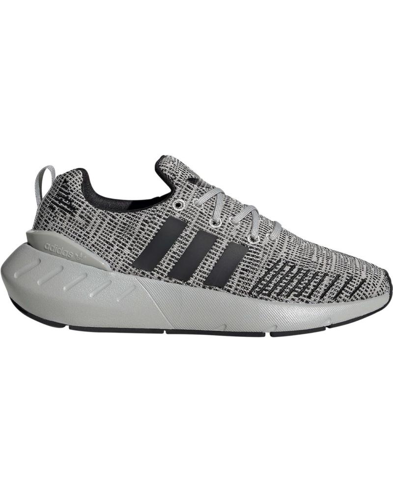 Sportivo-De-Hombre-ADIDAS-MODELO-SWIFT-RUN-22-J-PARA-KIDS-GRIS