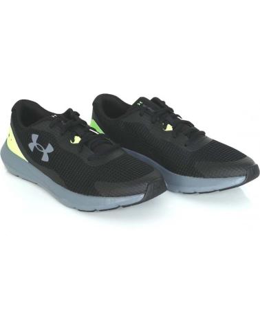 Deportivas de Hombre under armour MODELO UA SURGE 3-BLK 9 P NEGRO