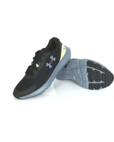 Deportivas de Hombre under armour MODELO UA SURGE 3-BLK 9 P NEGRO