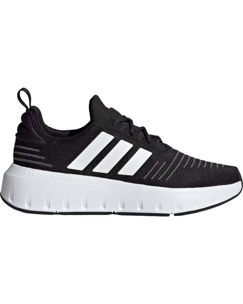 Esportes  de Mulher e Menina e Menino ADIDAS MODELO SWIFT RUN23 J PARA KIDS NEGRO