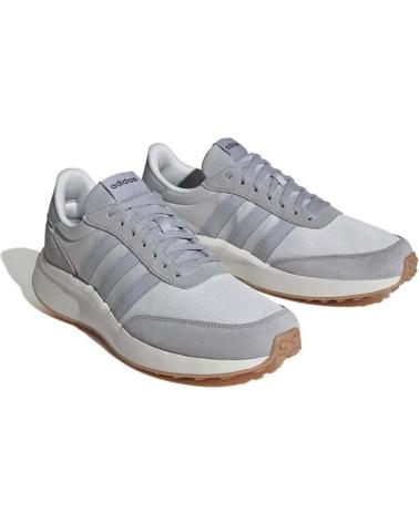 Man Trainers ADIDAS MODELO RUN 70S DSHGRY-HALSIL-CW GRIS